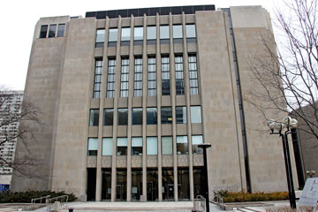 Former client suing family lawyer over report