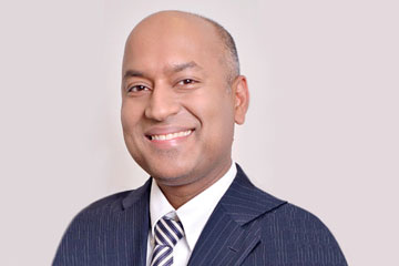 CAMH, donor square off at court