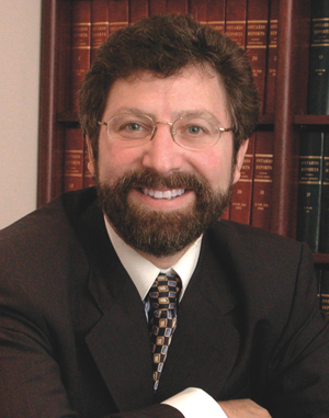 Steven Pearlstein doesn’t think lawyers’ fees will deter prospective buyers since the HST will add only $80 to the cost of legal services.