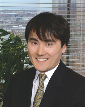 Lee Akazaki