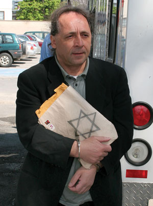 The case of Saturday Night Live actor Tony Rosato, who is mentally ill, highlights the need for co-ordinated, regional mental-health courts, says his lawyer Daniel Brodsky. Photo: Whig Standard